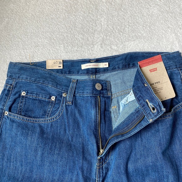 Levi's Low Pro Straight Leg Jeans Women 30x30 (33x30) Medium Wash NWT IRREGULAR - Picture 4 of 14